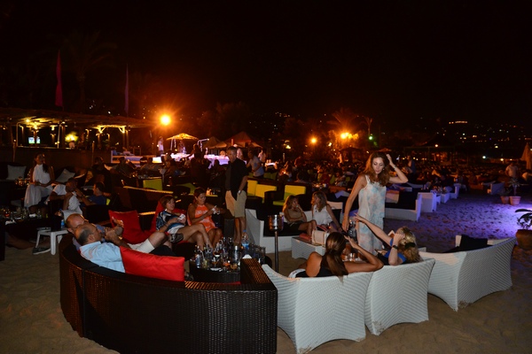 Soul Music with Gisele at Edde Sands